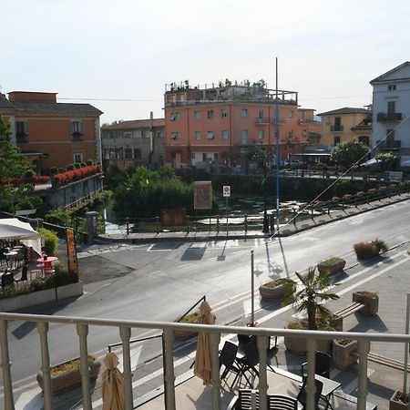 In Centro Rooms And Apartments Isola di Liri Екстер'єр фото