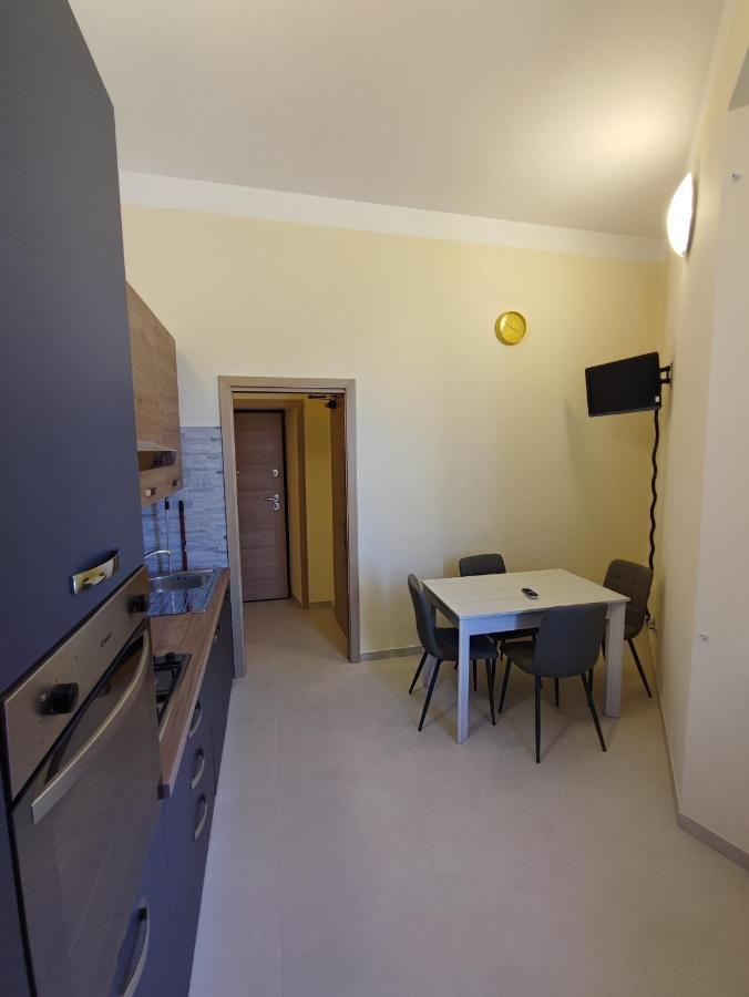In Centro Rooms And Apartments Isola di Liri Екстер'єр фото