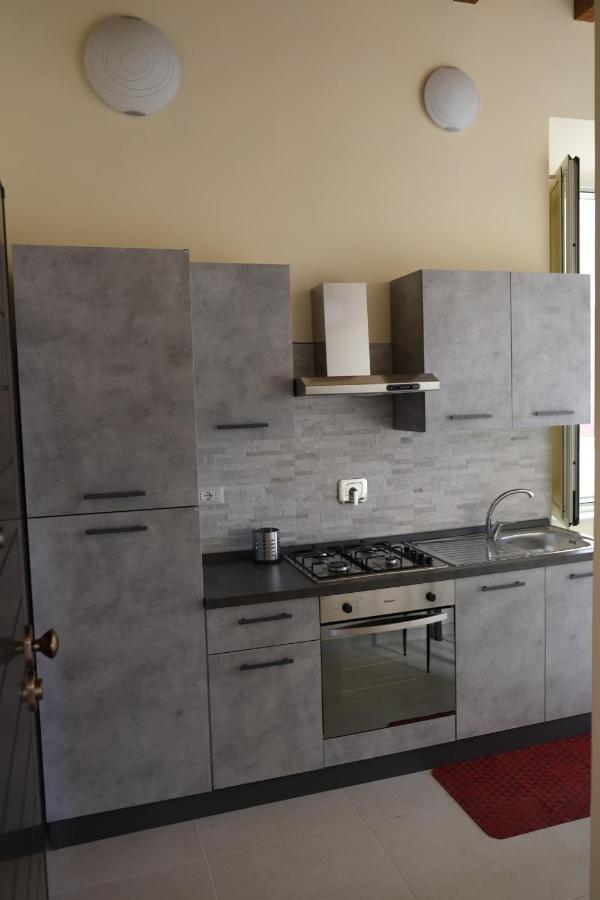In Centro Rooms And Apartments Isola di Liri Екстер'єр фото