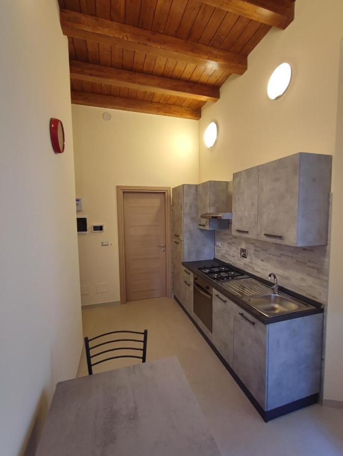 In Centro Rooms And Apartments Isola di Liri Екстер'єр фото