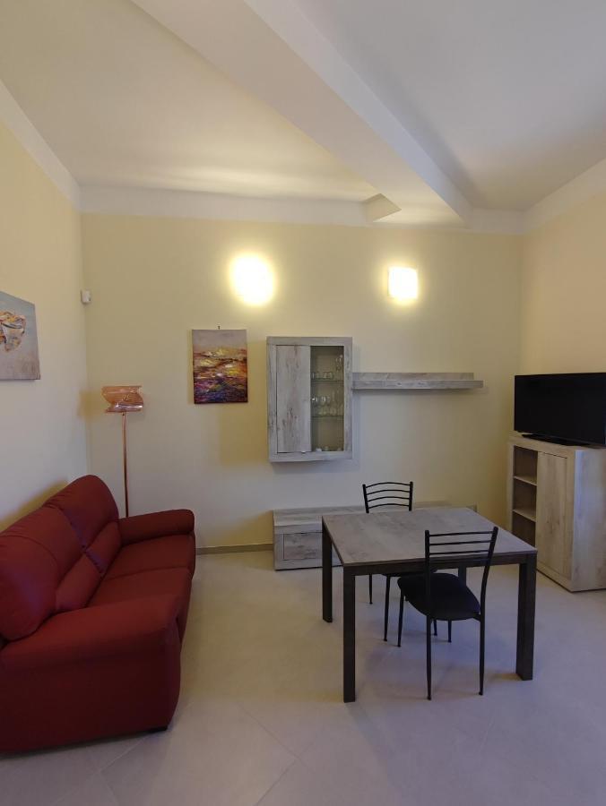 In Centro Rooms And Apartments Isola di Liri Екстер'єр фото