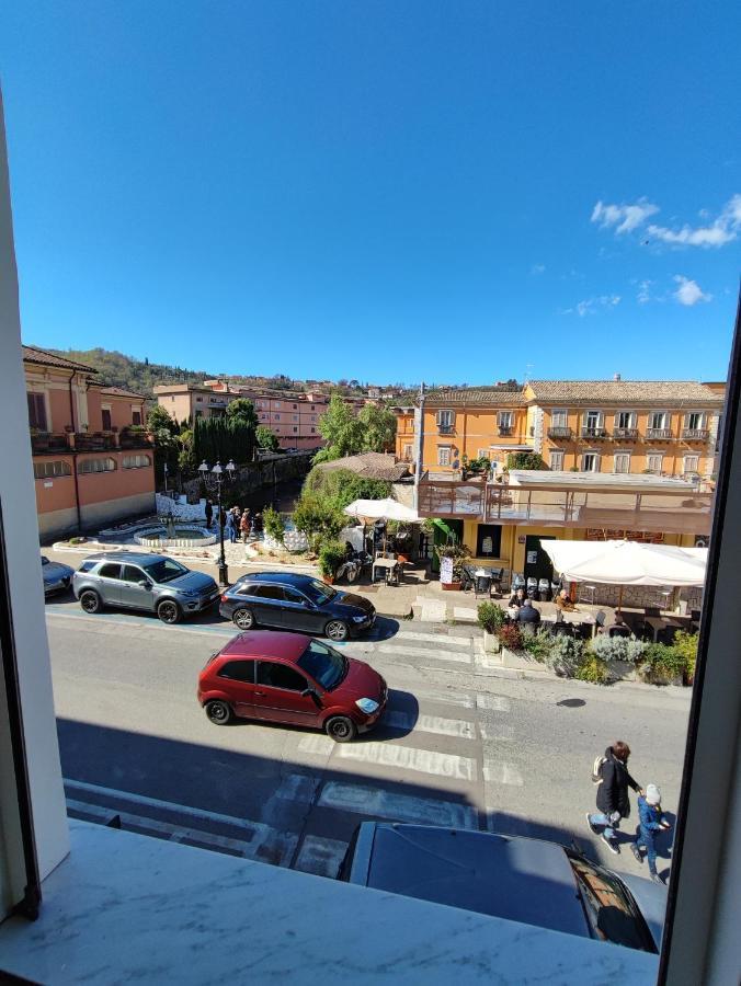 In Centro Rooms And Apartments Isola di Liri Екстер'єр фото