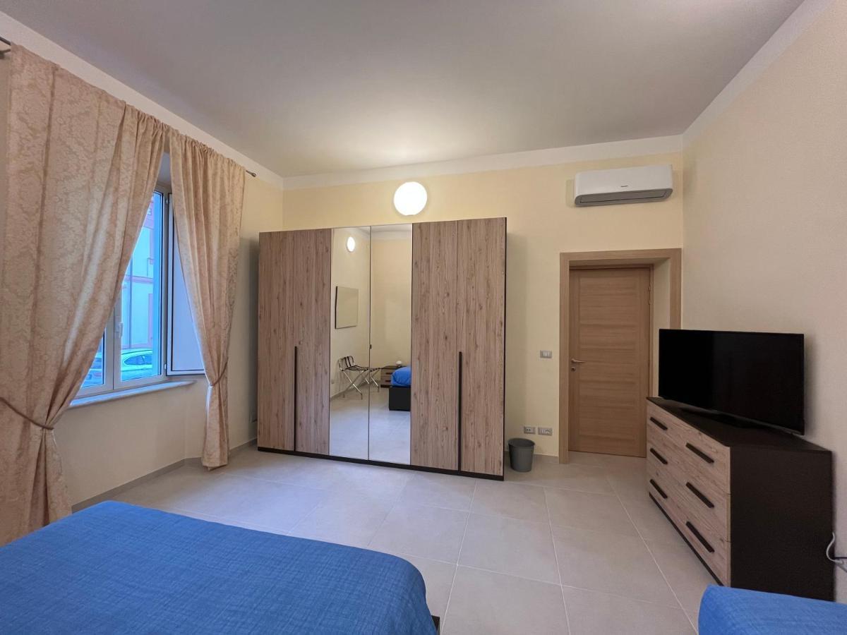 In Centro Rooms And Apartments Isola di Liri Екстер'єр фото